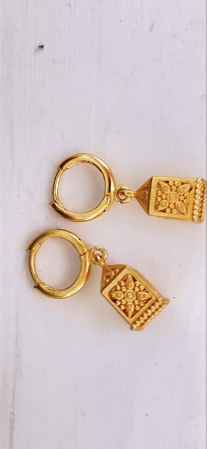 Lantern hoops
