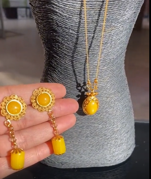 Golden Haldi Stud and Necklace Set